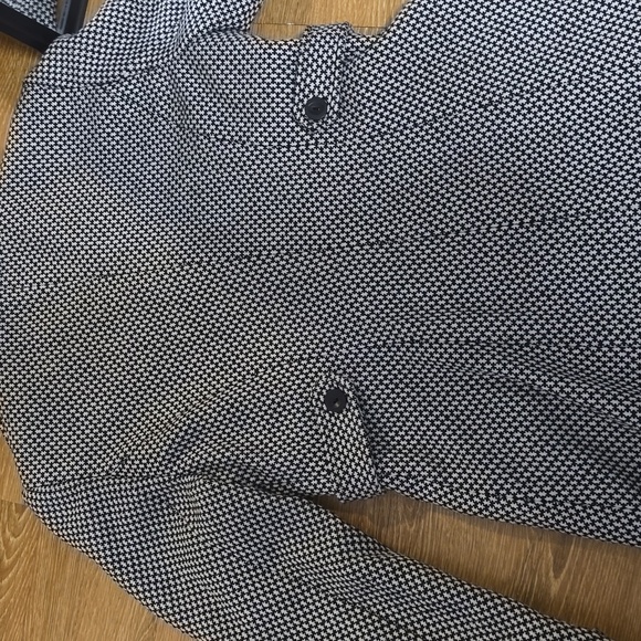 Trench Coat - Picture 8 of 10